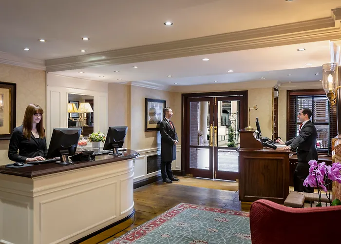 The Capital Hotel, Apartments & Townhouse - Small Luxury Hotels Of The World Londra